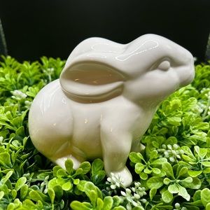 Spring Sitting Bunny